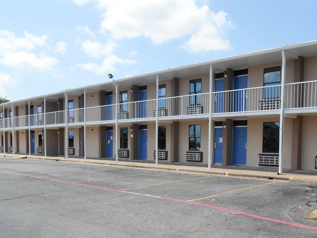 Motel 6 Sherman, Tx Zewnętrze zdjęcie